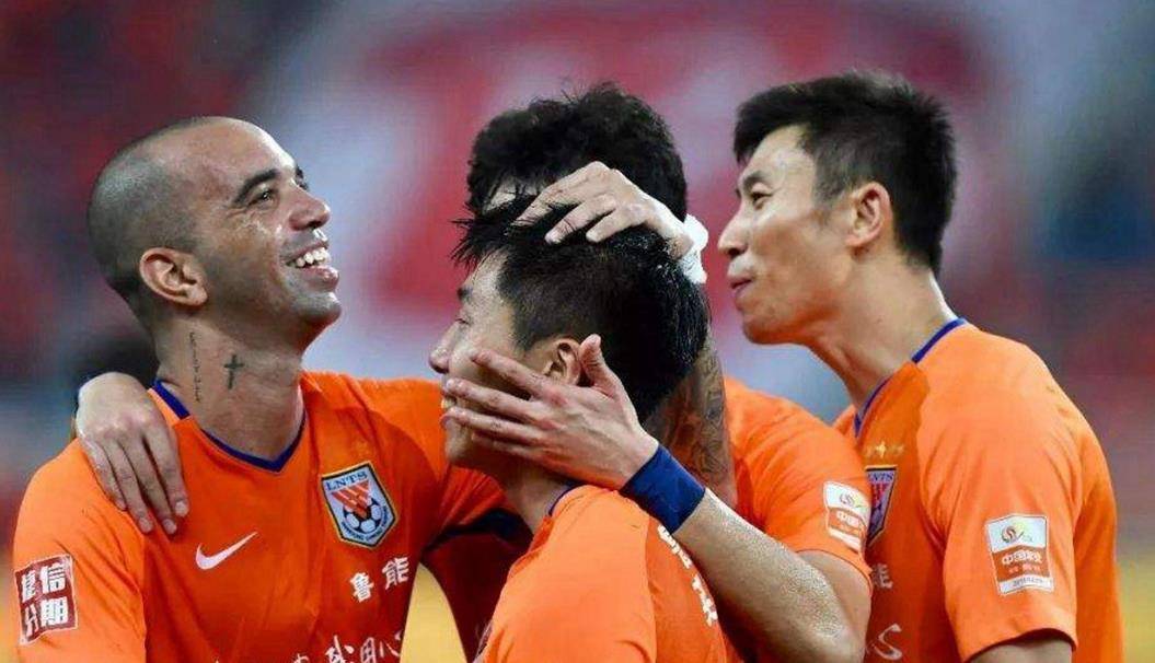球员状态神勇，球迷期待表现出色比赛