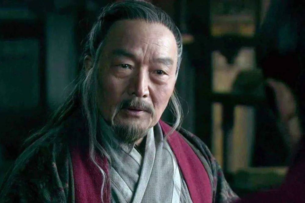 FB体育平台-卡塔尼亚遭遇连败，降级危机愈发严重